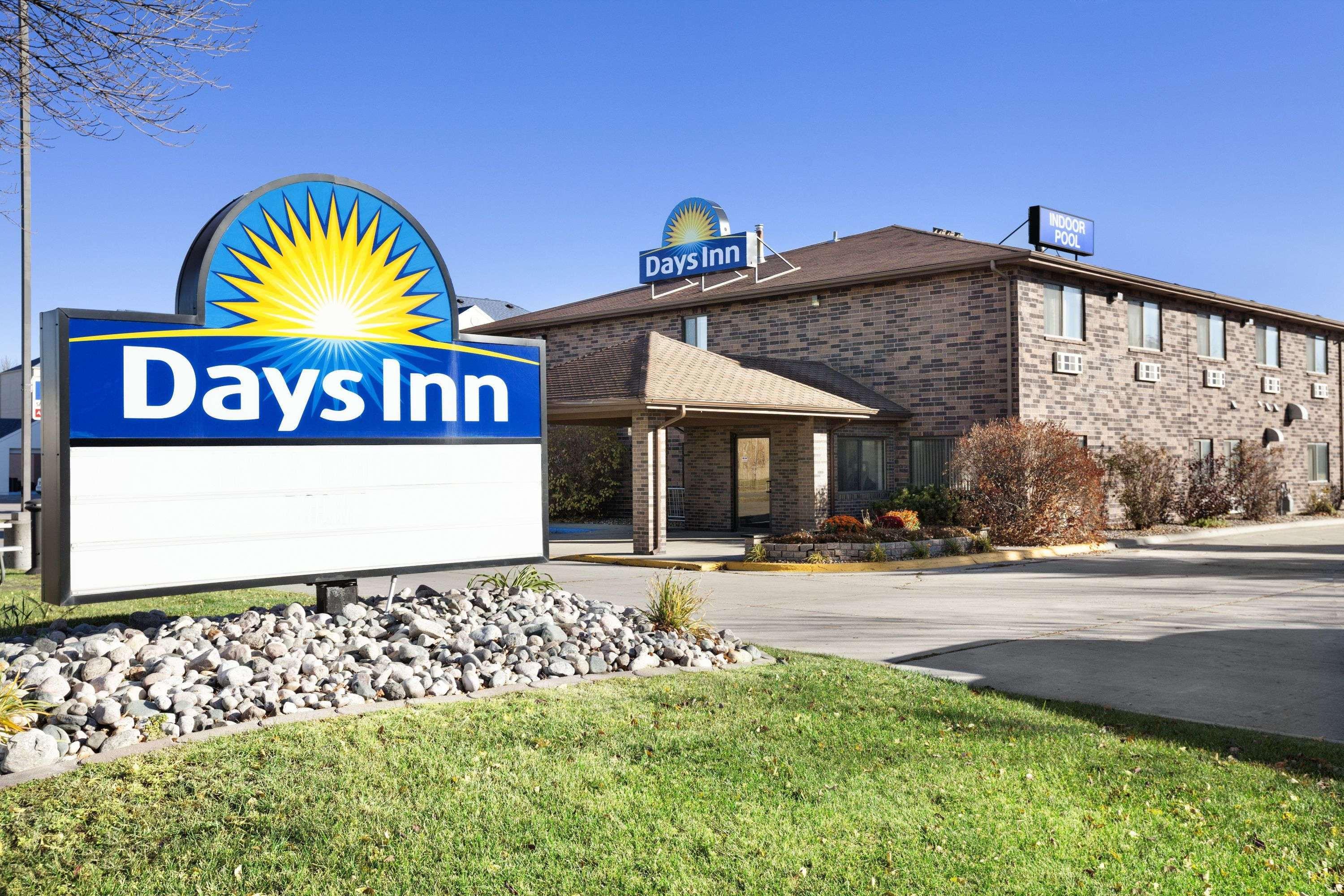 Hotel Days By Wyndham Columbia Mall Grand Forks